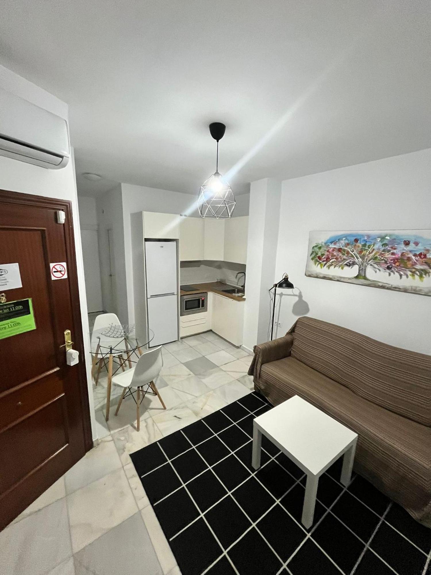 מאלגה Premium Marmoles Apartments מראה חיצוני תמונה